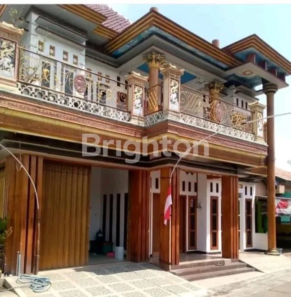 image RUMAH SHM 2 LANTAI SIAP HUNI, LT 153 M² DI SELOGIRI (1)