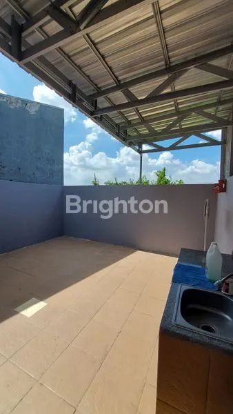 image RUMAH FULL FURNSIHED DENGAN MODEL MINIMALIS MODERN (SIAP HUNI) DEKAT RAYA MERR, KEPUTIH, MULYOSARI, WONOREJO (5)