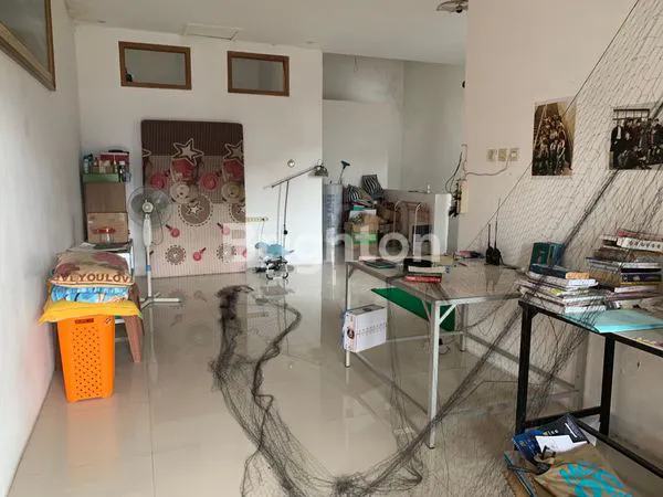 image RUMAH SIAP HUNI WILIS DEKAT PP LIRBOYO (2)