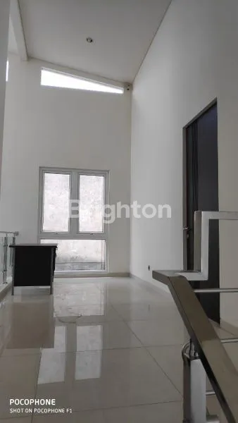 image RUMAH MEWAH DI SAN ANTONIO, PAKUWON CITY, SURABAYA (1)