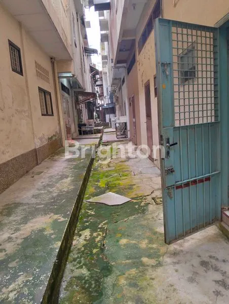 image RUKO SIAP HUNI 3½ LANTAI DI JL SIAK, MEDAN (8)