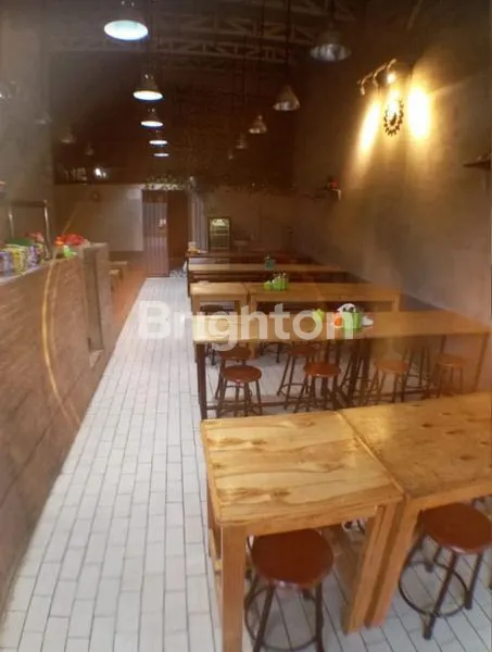 image RUMAH KOS & RESTORAN AKTIF, LOKASI RAMAI 24 JAM (2)