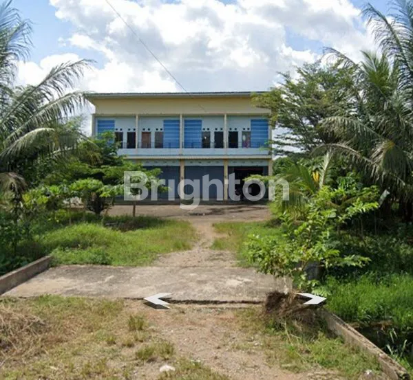 image RUMAH 2 LANTAI SIAP PAKAI, DEKAT BANDARA SUPADIO (3)