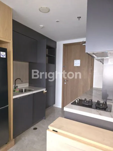 image 2 BR APARTEMEN DENGAN PRIVATE LIFT DI YUKATA ALAM SUTERA TANGERANG (3)