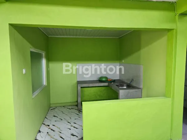 image GUDANG RAPI DI PEMUKIMAN DALAM KOTA SEMARANG (4)