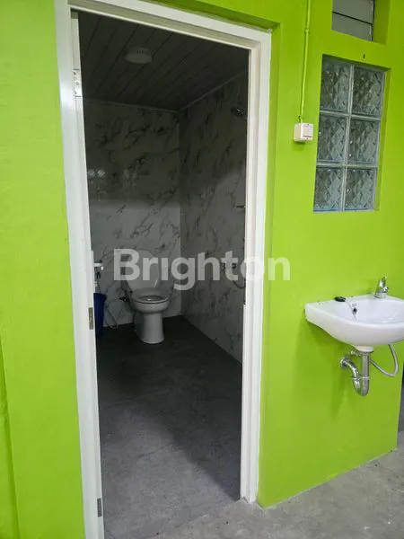 image GUDANG RAPI DI PEMUKIMAN DALAM KOTA SEMARANG (6)