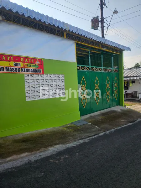 image GUDANG RAPI DI PEMUKIMAN DALAM KOTA SEMARANG (5)