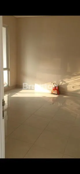 image RUMAH BARU GRESS 1½ LT DI PARAMOUNT PETALS TANGERANG (4)