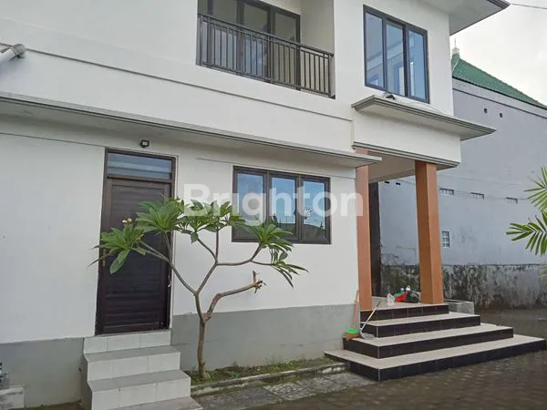 image DIKONTRAKKAN RUMAH MEWAH MINIMALIS DENPASAR BALI (1)