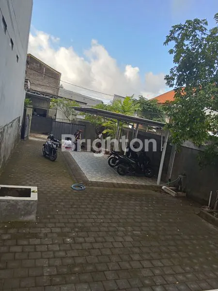 image DIKONTRAKKAN RUMAH MEWAH MINIMALIS DENPASAR BALI (2)