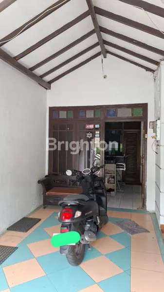 image RUMAH JUAL CEPAT EX KANTOR DI SEMARANG BARAT (2)