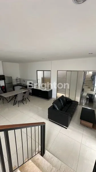 image RUMAH HOEK 15X15 BONUS TAMAN DI GOLF ISLAND PIK (3)