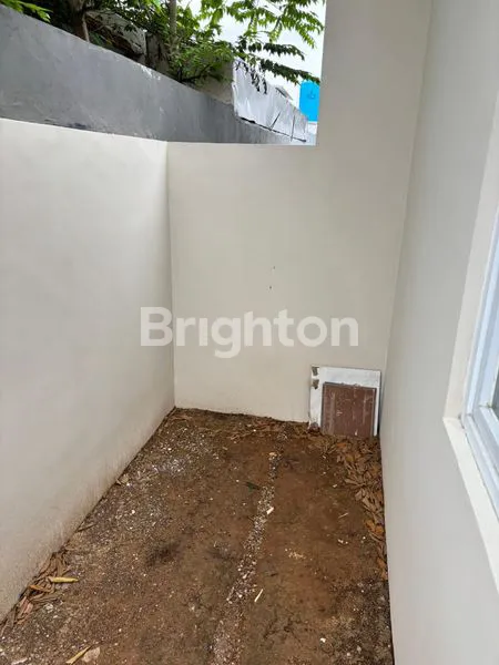 image RUMAH SIAP HUNI PARAMOUNT PETALS CURUG TANGERANG (6)