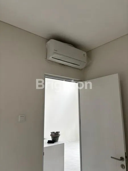 image RUMAH SIAP HUNI PARAMOUNT PETALS CURUG TANGERANG (5)