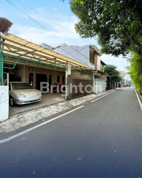 image RUMAH SIAP HUNI TEBET TIMUR JAKARTA SELATAN LOKASI STRATEGIS BEBAS BANJIR (2)