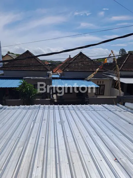 image RUMAH AREA PERUMAHAN TAMAN GRIYA PEMANDANGAN HIJAU MENENANGKAN (8)