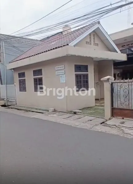 image RUMAH 2 UNIT DI KRAMAT JATI, COCOK INVESTASI & USAHA (8)