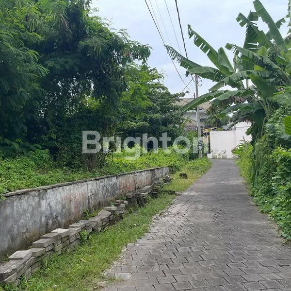 image TANAH SANGAT PREMIUM DI KAWASAN PANTAI BATU MEJAN, CANGGU - BALI (1)