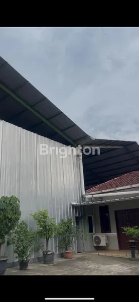 image GUDANG BERSERTA KANTOR DAN MESSI KARYAWAN DI JALAN RAYA SERANG CIKUPA TANGERANG (8)