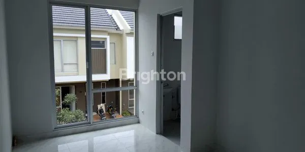 image RUMAH DI SEWA SIAP HUNI MALIBU GADING SERPONG TANGERANG (8)