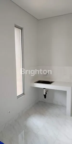 image RUMAH DI SEWA SIAP HUNI MALIBU GADING SERPONG TANGERANG (5)