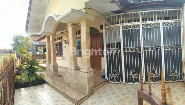 image RUMAH CANTIK 2 LANTAI LT 200M² DI CILENDEK TIMUR BOGOR (2)