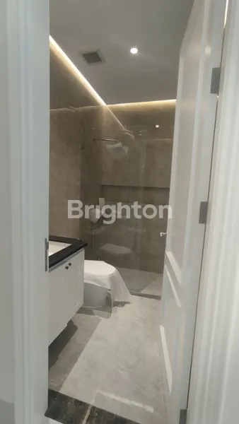 image DI JUAL CEPAT RUMAH BARU 2,5 LANTAI DI CEMPAKA PUTIH TENGAH JAKARTA PUSAT, RAPI DAN SIAP HUNI.  (5)