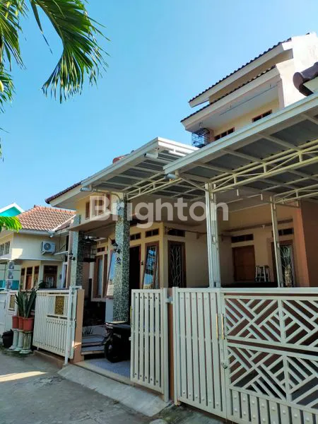 image RUMAH 2 LANTAI SIAP HUNI (3)