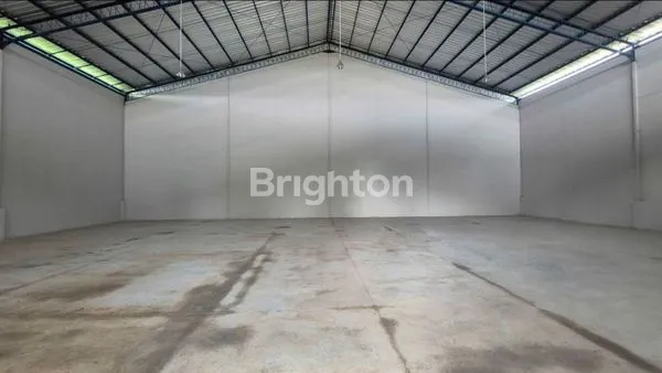 image GUDANG BARU SIAP PAKAI DI JATIBARANG SEMARANG BARAT (2)