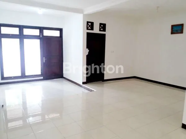 image RUMAH 2 LANTAI LT 180 LB 160 DI BEKASI, 5 KT (3)