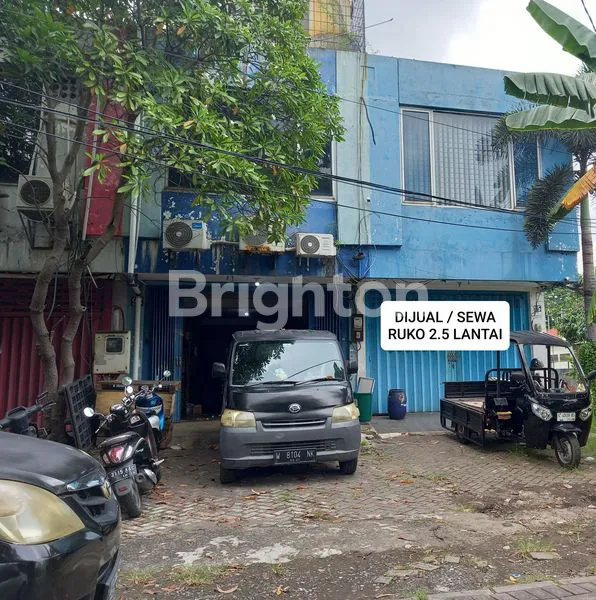 image RUKO HOOK 2.5 LANTAI DI RUNGKUT  COCOK UNTUK GUDANG / KANTOR DLL (2)