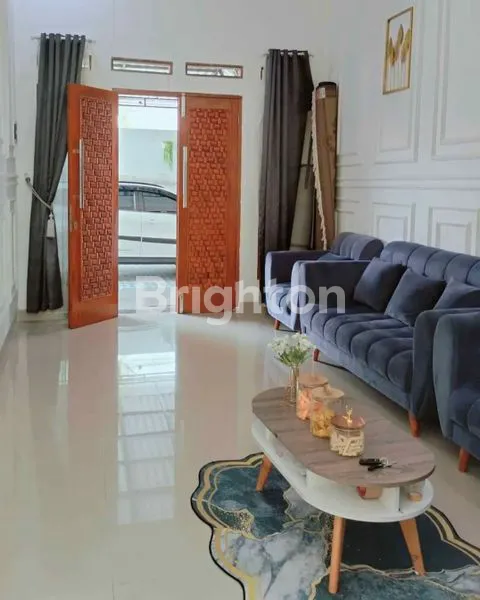 image RUMAH MODERN MINIMALIS DALAM CLUSTER TERBATAS (4)