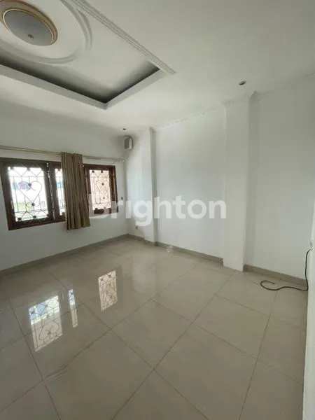 image RUMAH MEWAH DI GUNUNG SARI UTARA UK 288 JAMIN BEBAS BANJIR (4)