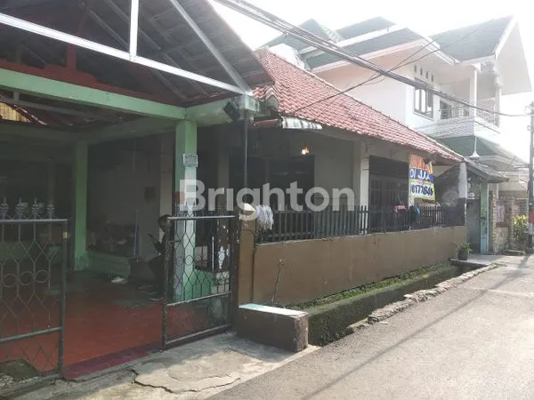 image RUMAH DI JUAL DI KOTA JAKARTA  (1)
