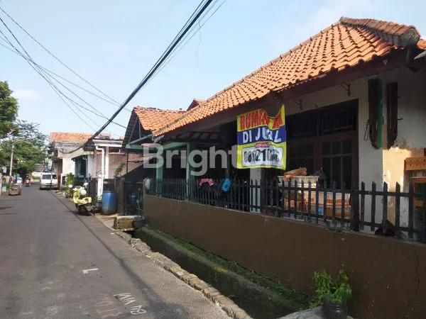 image RUMAH DI JUAL DI KOTA JAKARTA  (6)