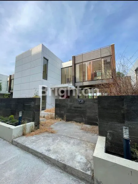 image GRAHA PLATINUM GOLF PRIVATE LIFT AND SWIMMING POOL  (2)