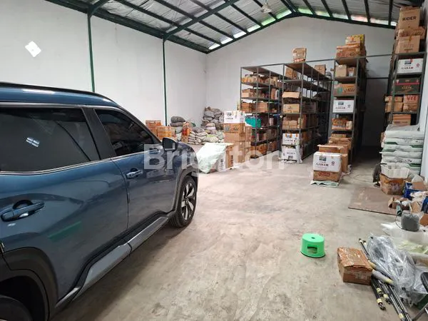 image GUDANG 2 LANTAI PINGGIR JALAN BAMBU APUS PAMULANG TANGERANG SELATAN (2)