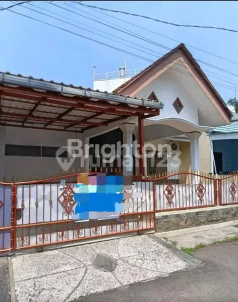 image RUMAH SEWA DI VILLA PEKAYON BEKASI (2)