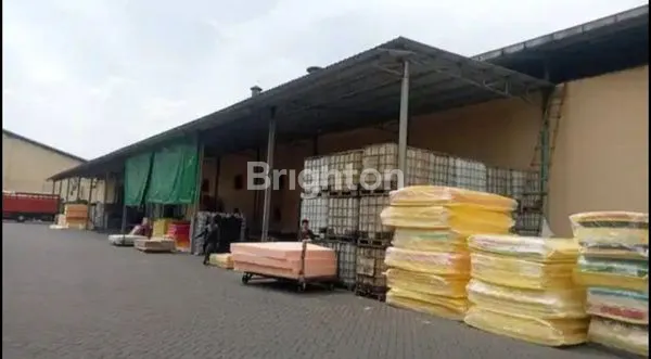 image GUDANG LUAS 1584M² DI KOMPLEKS PERGUDANGAN MEIKO ABADI  STRATEGIS SIAP PAKAI DAN TERAWAT  (4)