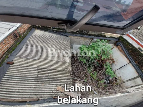 image RUKO 2 LANTAI SIAP HUNI DI RUNGKUT, LOKASI STRATEGIS, BEBAS BANJIR, 5 MENIT KE GATE TOL PONDOK CANDRA DAN RUMAH SAKIT (NON FURNISHED) (6)