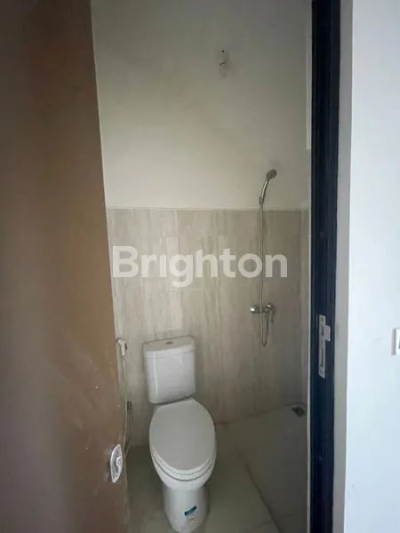 image RUMAH 2 LT RAPI SIAP HUNI DI PROVENCE BSD TANGERANG (4)