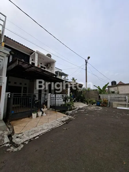 image HUNIAN STRATEGIS 4KT DI PERUMAHAN MAHARAJA DEPOK (2)