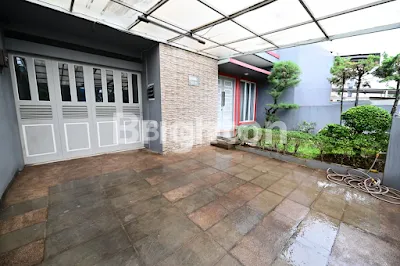 image RUMAH RAPI, SIAP HUNI, FULLY FURNISHED, GRIYA LOKA, BSD (8)