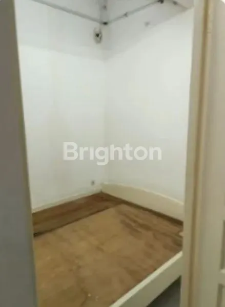 image RUKO PREMIUM 4 LANTAI DI GREEN GARDEN – VISIBILITAS TINGGI, SIAP USAHA (6)