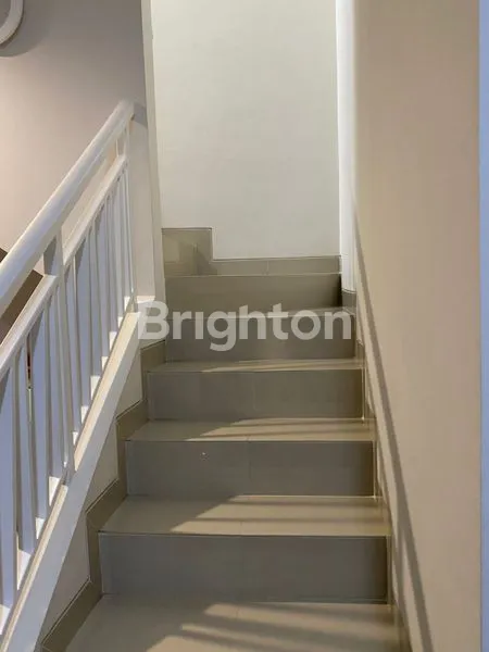 image RUMAH 2 LANTAI PURI GALAXY, SURABAYA TIMUR. DEKAT ARAYA GALAXI BUMI PERMAI - RAYA ARIEF RAHMAN HAKIM - KERTAJAYA INDAH - MERR DHARMAHUSADA INDAH GALAXY MALL- KAMPUS ITS & HANG TUAH - PAKUWON CITY, DLL. (4)