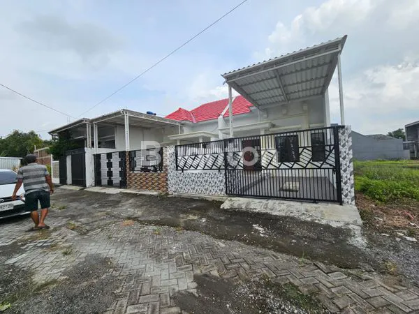 image RUMAH SIAP HUNI DI MENGANTI, (1)