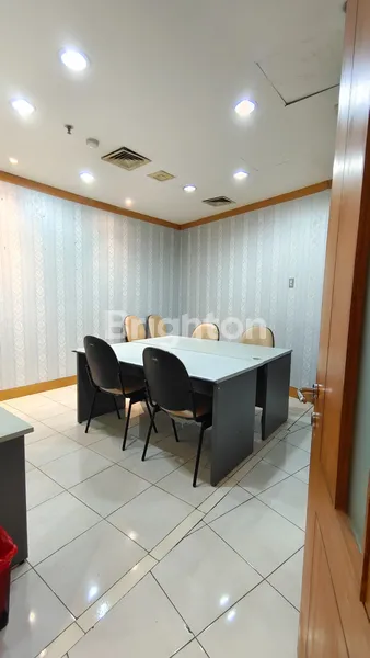 image OFFICE SPACE SEMI FURNISHED SASTRA GRAHA KEBON JERUK JAKARTA BARAT LB 1185 RP 165.000/M/BLN  (7)