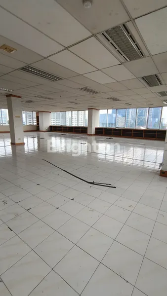 image OFFICE SPACE SEMI FURNISHED SASTRA GRAHA KEBON JERUK JAKARTA BARAT LB 1185 RP 165.000/M/BLN  (8)