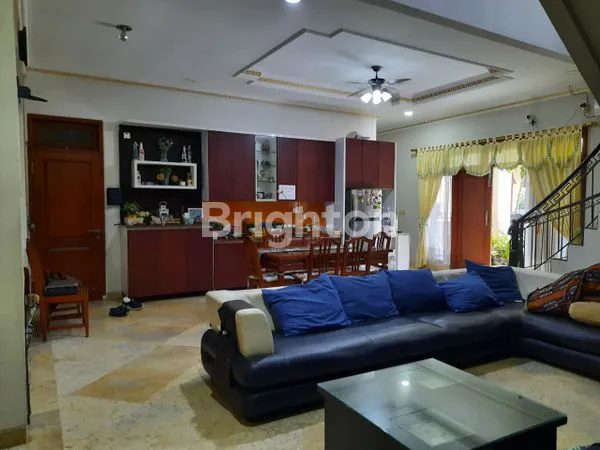 image HUNIAN ELITE 6 KT DI MEGAPOLITAN CINERE (1)