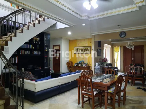 image HUNIAN ELITE 6 KT DI MEGAPOLITAN CINERE (8)